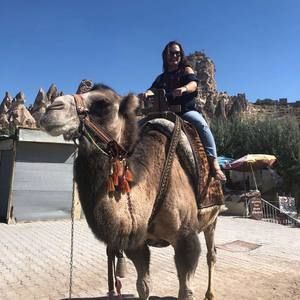 Meet your Posher, Paula